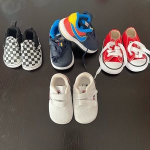 In new conditions baby sneakers!!! Converse, Vans, Fila size 2 Nike new size 4